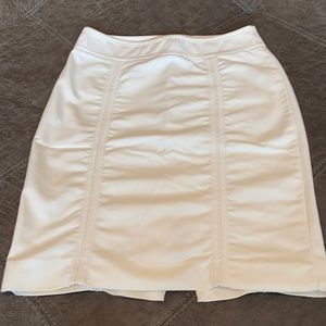 White pencil skirt